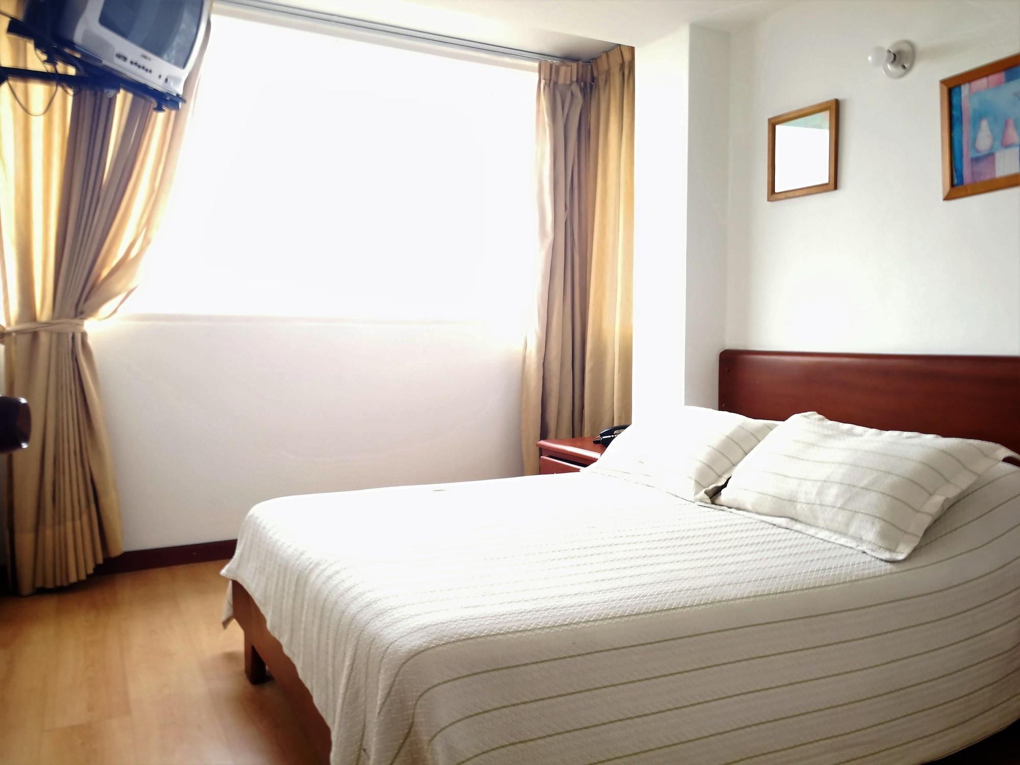 Hotel Alicante Богота Экстерьер фото
